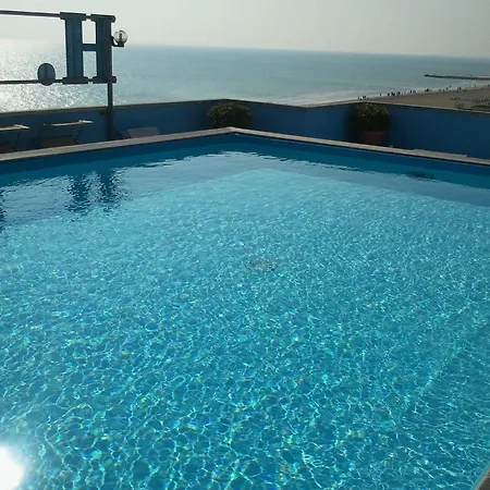 Ξενοδοχείο Delizia 4*